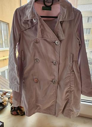 Продам фирменный плащ benneton