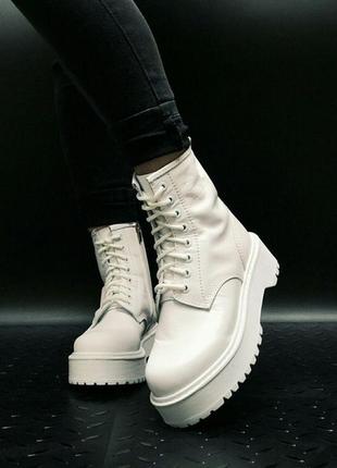 Ботинки dr. martens jadon mono white черевики