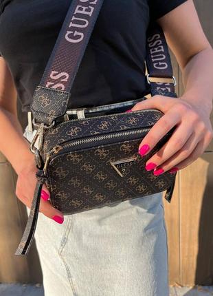 Guess snapshot brown