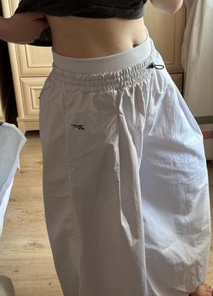 Карго штани reebok