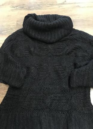 Чёрный свитер невероятно красивый8 фото