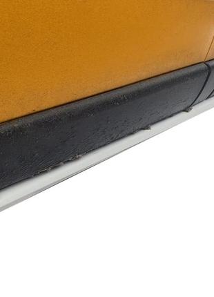 Бокові пластикові пороги (2 шт, під фарбування) для renault trafic 2001-2015 рр