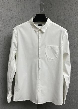 Белая рубашка от бренда m&co