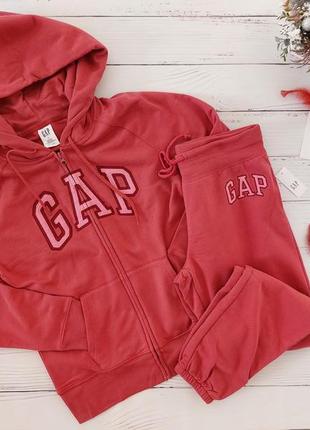 Костюм gap