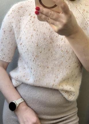 Свитер с коротким рукавом