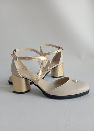 Розкішні шкіряні туфлі ручної роботи у будь-якому кольорі шкіри та замші