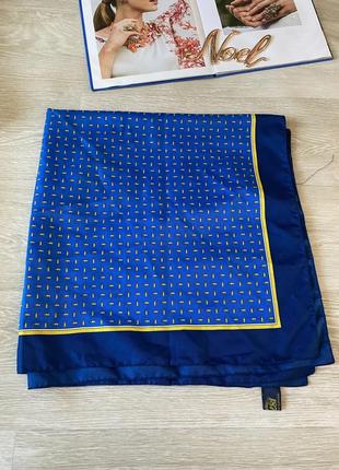 Красивый голубой платок amstel4 фото
