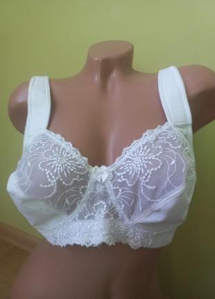 Бюстгальтер мягкий без косточки