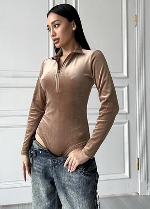 Велюровый боди на молнии, с длинными рукавами