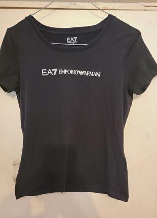 Футболка armani
