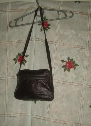 Супер сумка маленькая,коричневого цвета.3 фото