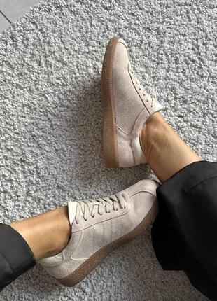 Женские замшевые кеды