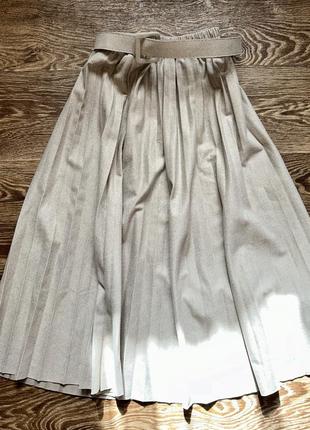 Нова спідниця плісе з поясом бежева.