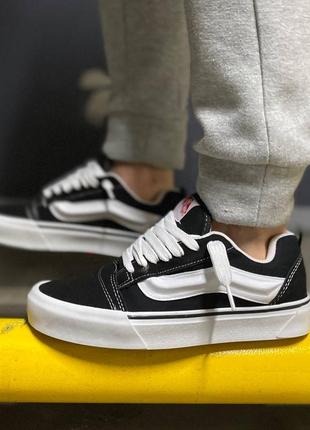 Кросівки:vans  knu school