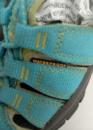 Зручні сандалі бренду keen, розмір 31.9 фото