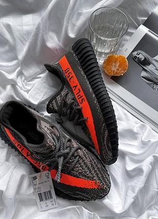 Унисекс кроссовки yeezy boost 350 v2 carbone beluga reflective
