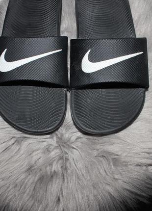 Nike босоніжки 22,3 см устілка4 фото