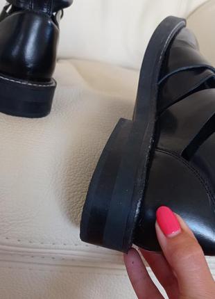 Стильні шкіряні відкриті черевики туфлі з бляшками в стилі balenciaga5 фото