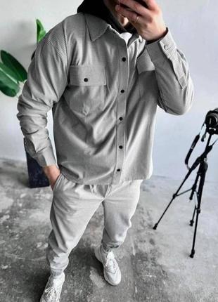 Мужской костюм