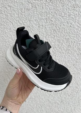 Кроссовки для парня