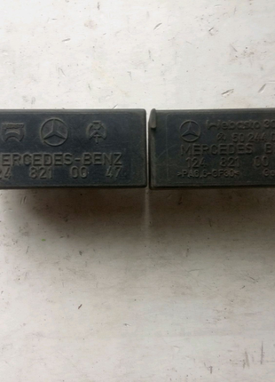 Реле люка на мерседес w230 / w124  124 821 00 47