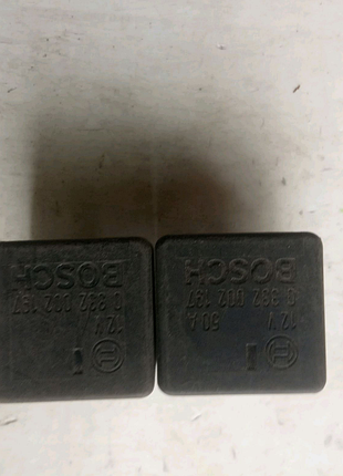 Реле на мерседес 0 332 002 197 оригінал