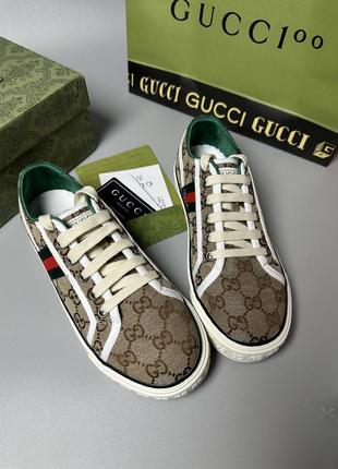 Кеды в стиле gucci