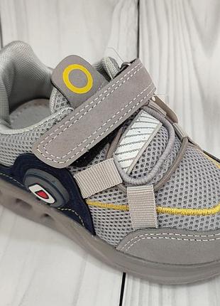 Кроссовки со светом в сеточку для мальчика 23 размер кожаная стелька