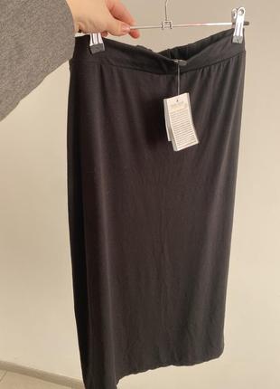 Новая трикотажная юбочка миди