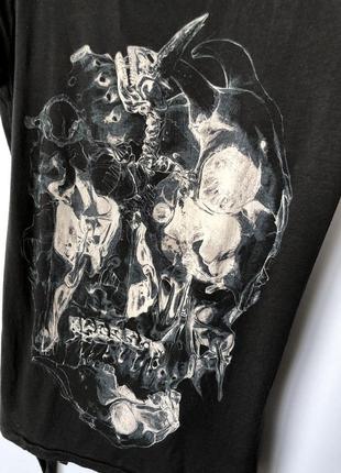 Allsaints серая футболка с принтом с открытой спинкой стиль панк рок villain backless tee с черепом7 фото