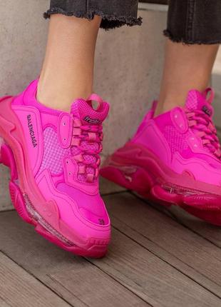 Женские кроссовки balenciaga triple-s dark pink 36-37-387 фото