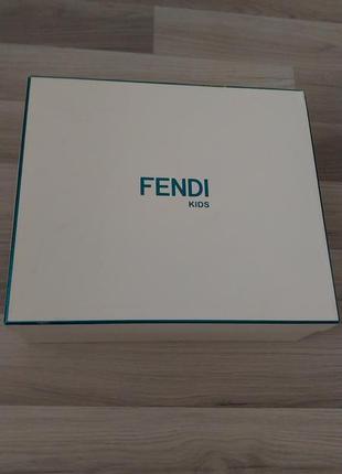 Коробка оригинал fendi