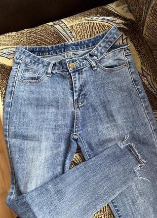 Трендовые джинсы