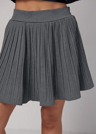 Женская качественная серая короткая юбка мини плиссе