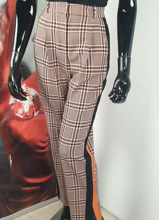 Брендові брюки hugo boss