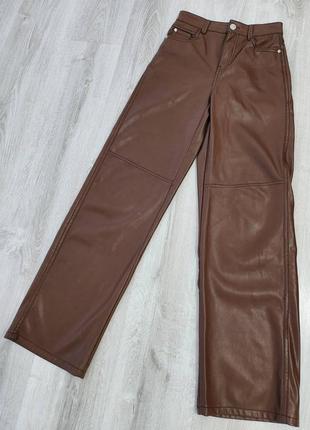 Широкие брюки эко кожа трубы bershka wide leg3 фото