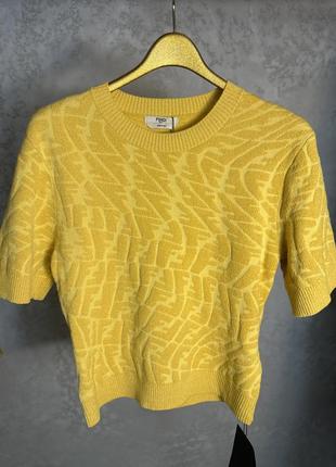 Кофта модного дома «fendi»