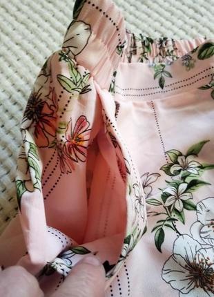Легкі подовжені шорти бермуди квітковий прінт3 фото