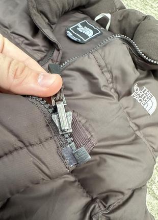 Классная жилетка the north face 700 оригинал м6 фото