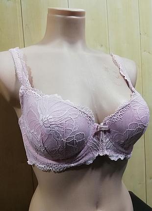 Бюстгальтер