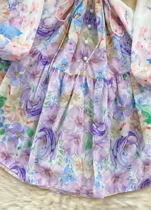 Летнее легкое платье, с ярким цветочным принтом4 фото