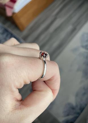 Кольцо кольцо кольца колечко с красным камушком размер регулируется4 фото