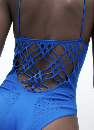 Боди zara с перфорацией