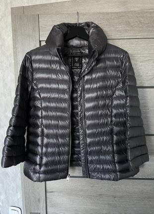 Куртка жіноча сіра