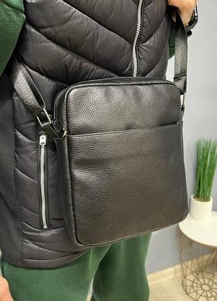 Мужская вместительная  барсетка, качественная из натуральной кожи, черная через плечо