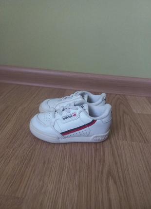 Кросівки 21р