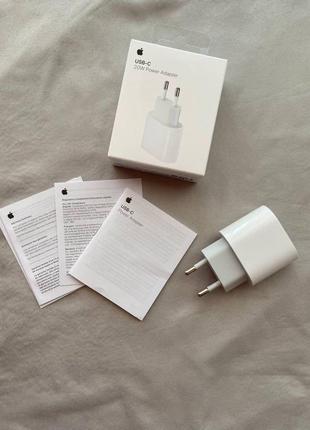 Apple 20w usb-c power adapter white fast charger