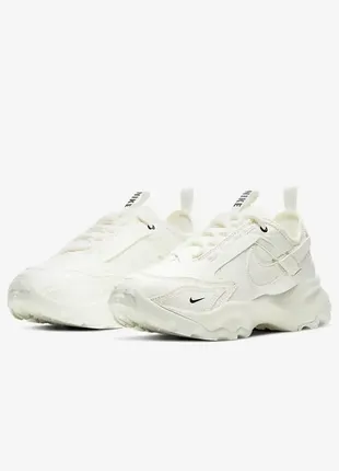 Кроссовки женские nike tc 7900 (dd9682-100)