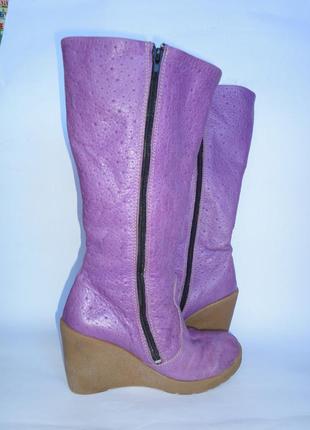 Сапоги красивенные!!!!!! из натуральной кожи р.35 и еще...