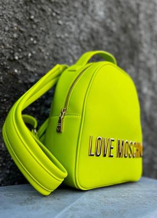 Love moschino рюкзак, оригинал!2 фото